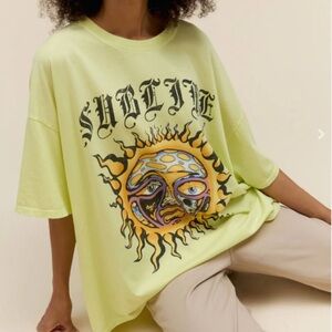 Sublime Daydreamer T